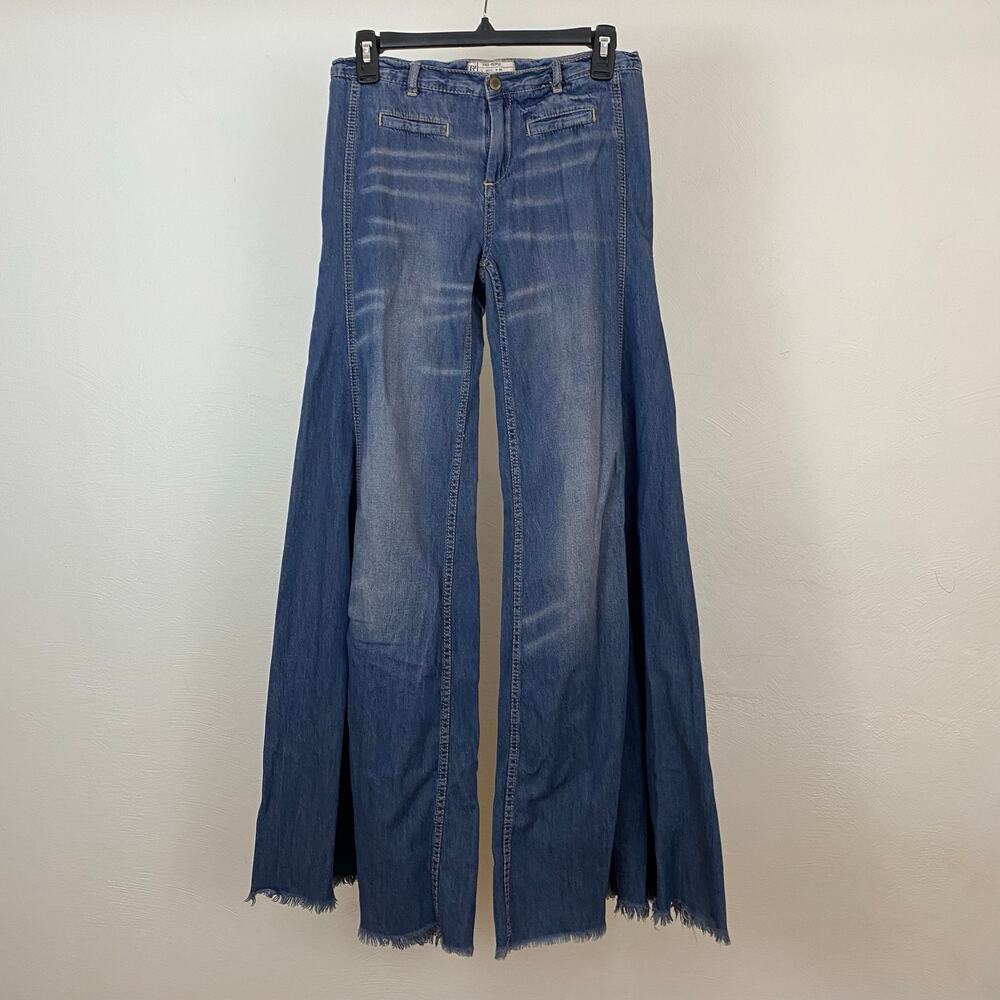 Free People Vintage Extreme Flare Jeans - Autumn Nights - Size 26